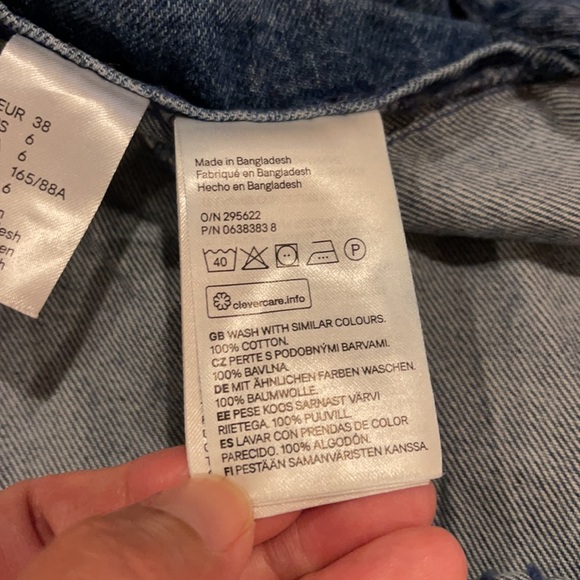 H&M Divided Denim Pinafore Embroidered Daisies Skirtall Adjustable Strap Y2K-6 - Picture 10 of 10